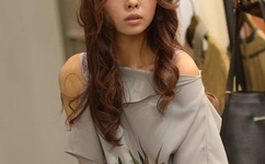 久久亚洲精品AV无码四区